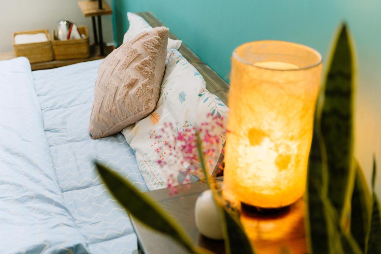 Hola House Privatunterkunft Hanoi